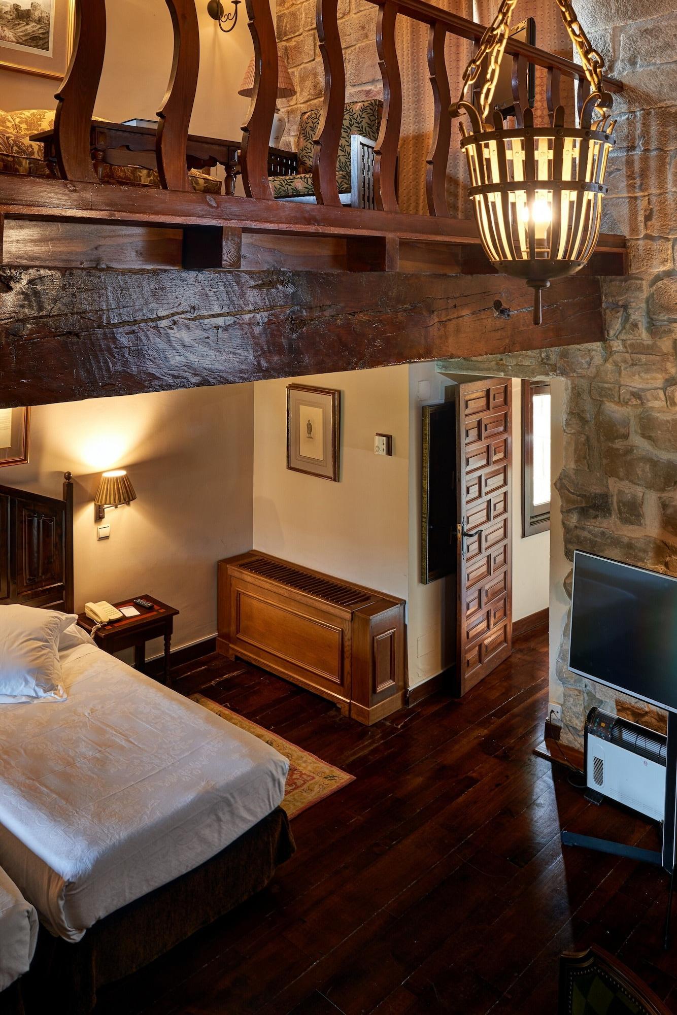 Parador De Olite Exterior photo